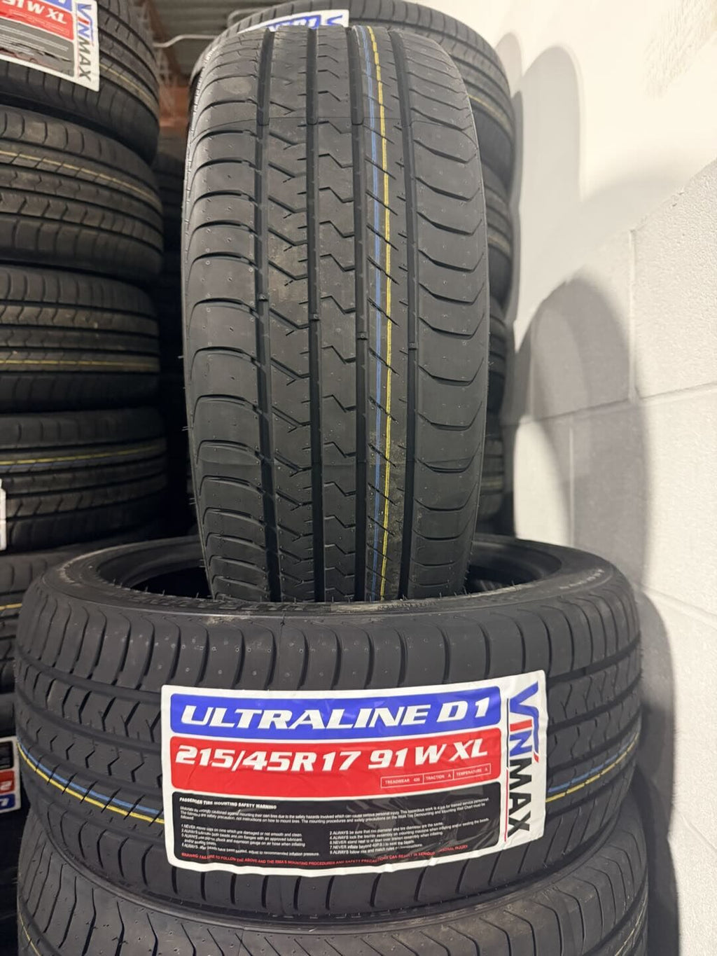 215/45r17 91w ULTRALINE D1 all season Vinmax
