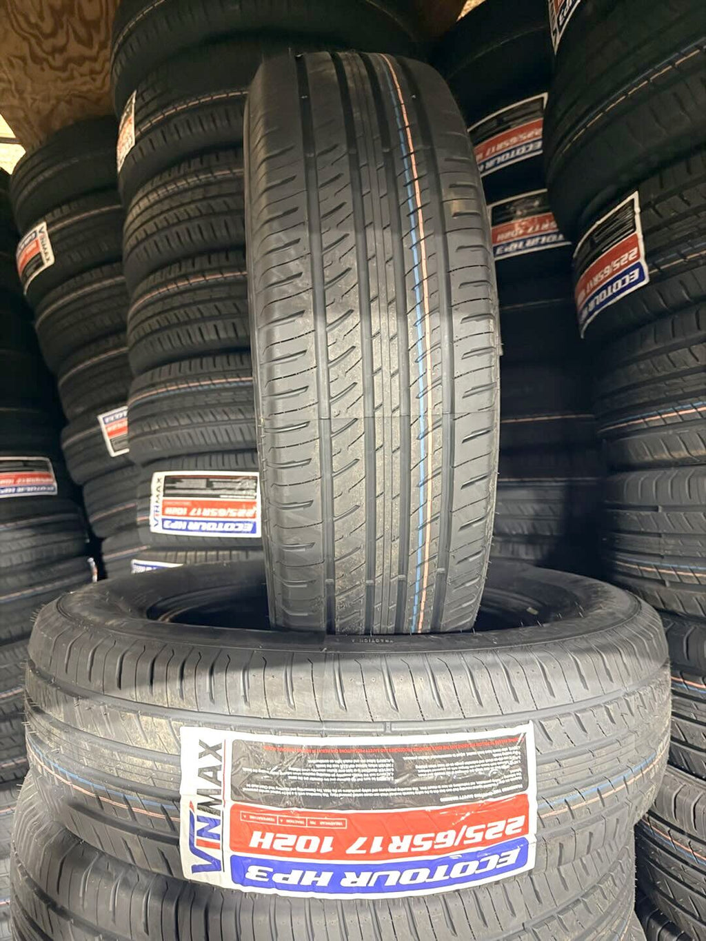 225/65r17 102h ECOTOUR HP3 all season Vinmax