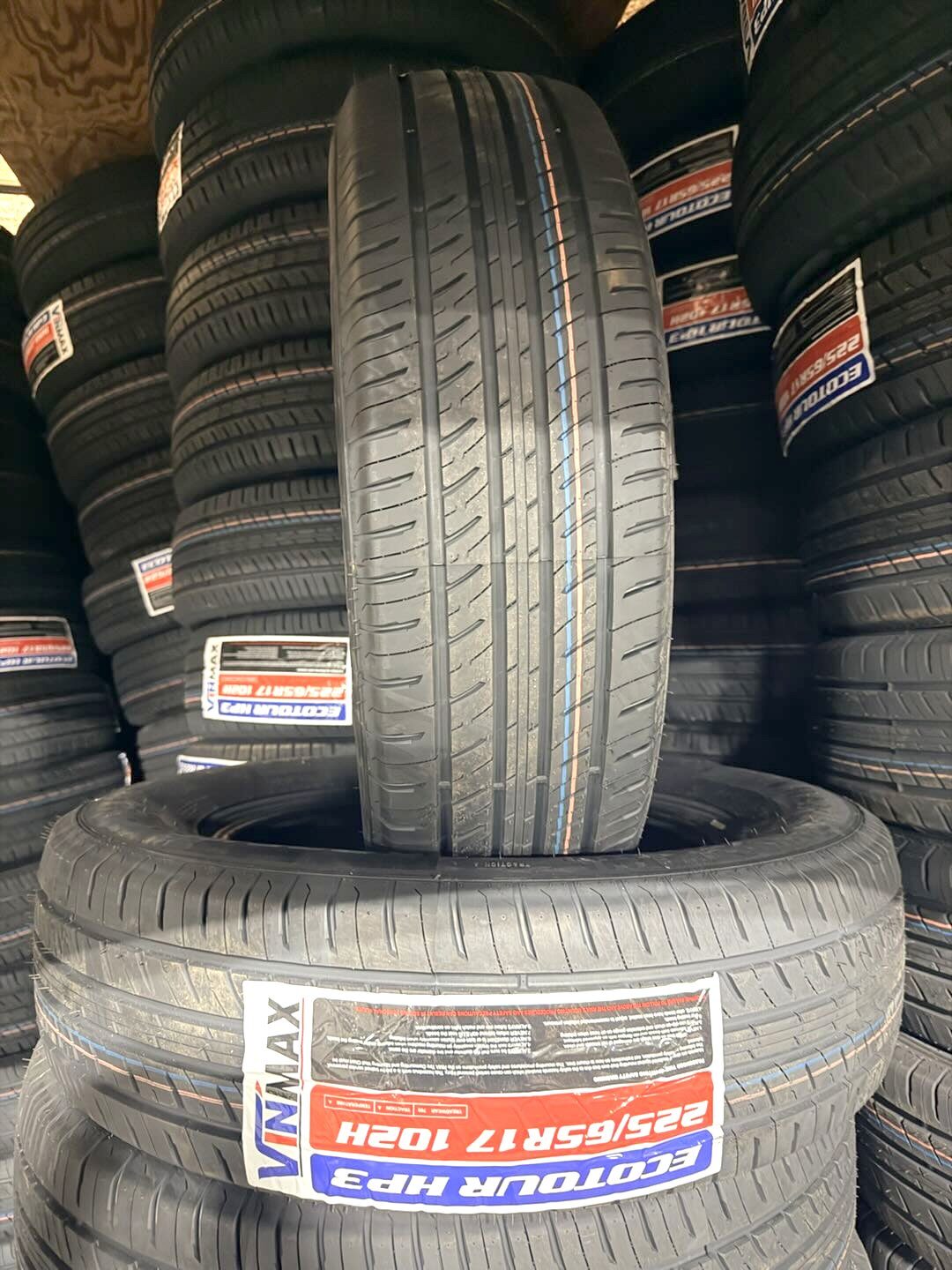 225/65r17 102h ECOTOUR HP3 all season Vinmax