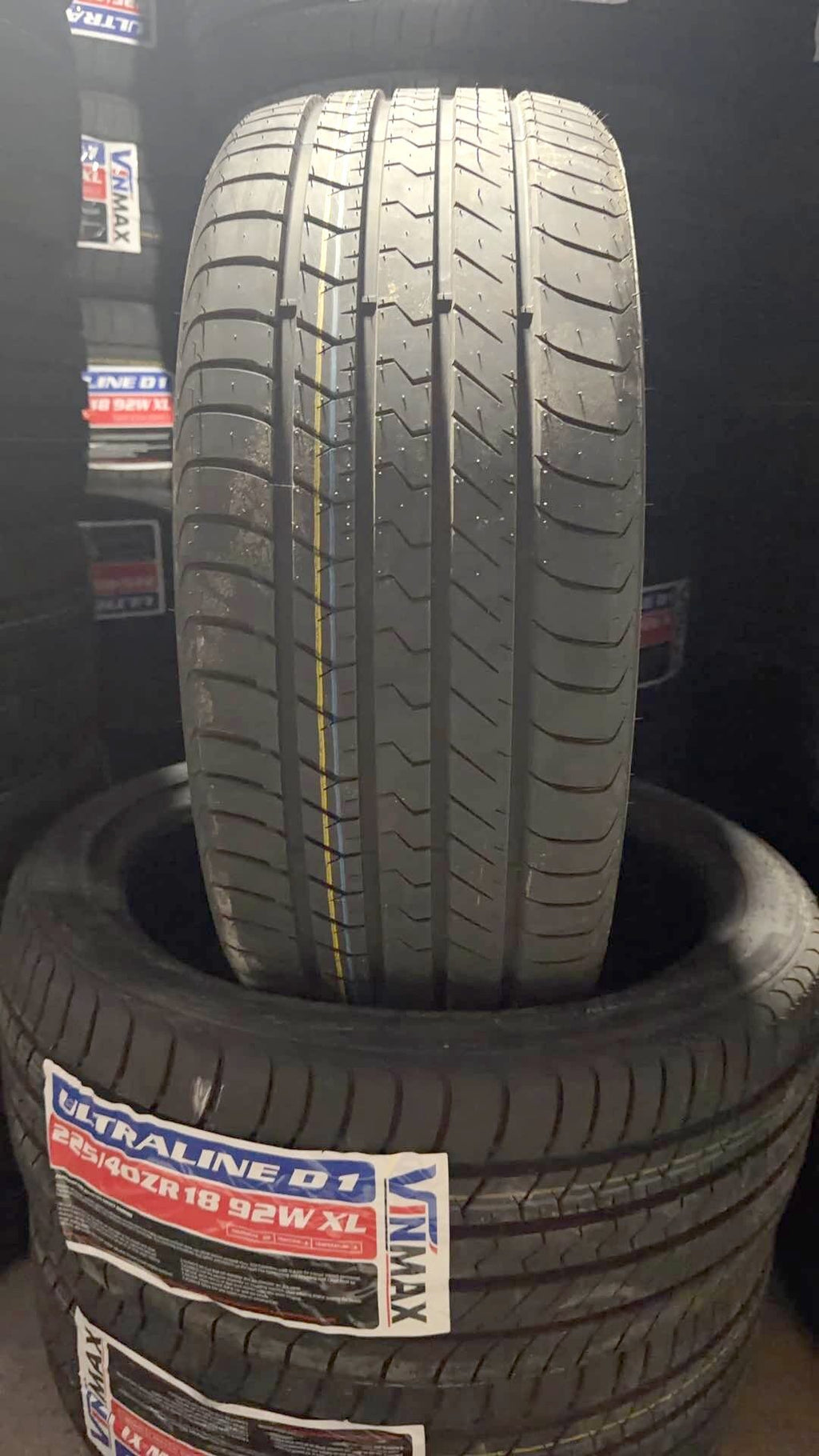 235/40zr18 95w ACTIVE V02 all season Vinmax
