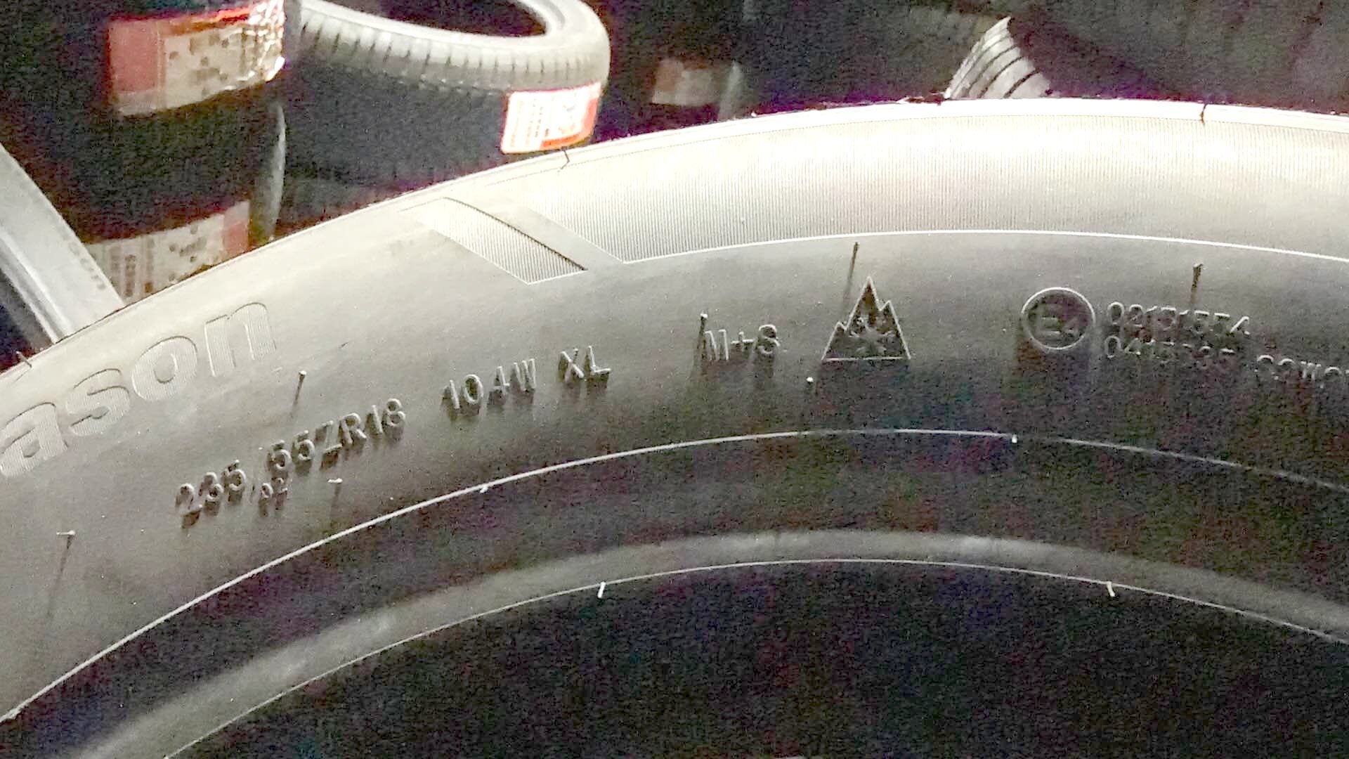 235/55zr18 104w mk625 all season Mileking