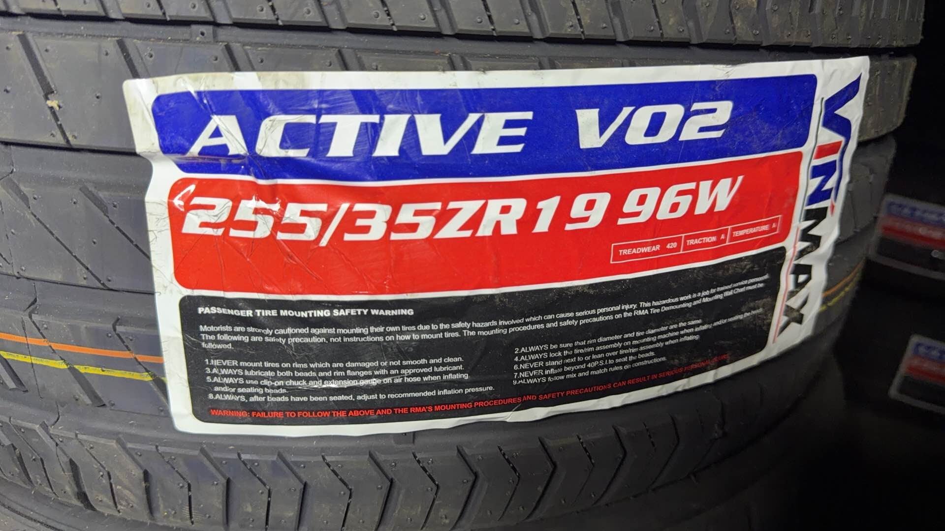 255/35zr19 96w ACTIVE V02 all season Vinmax