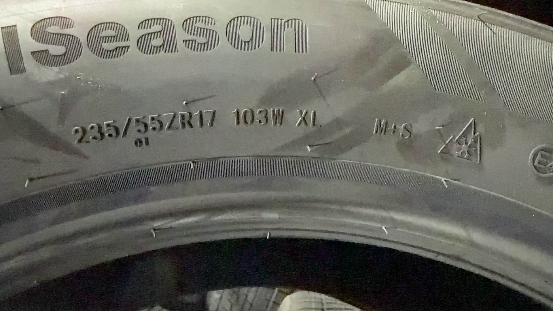 235/55zr17 103w xl mk625 all season Mileking