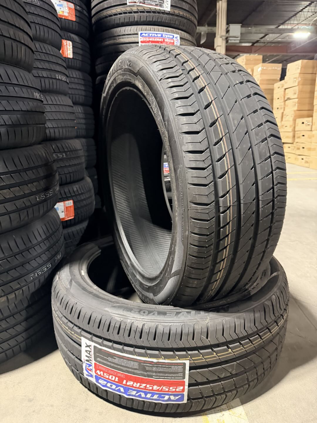 255/45zr21 105w ACTIVE V02 all season Vinmax