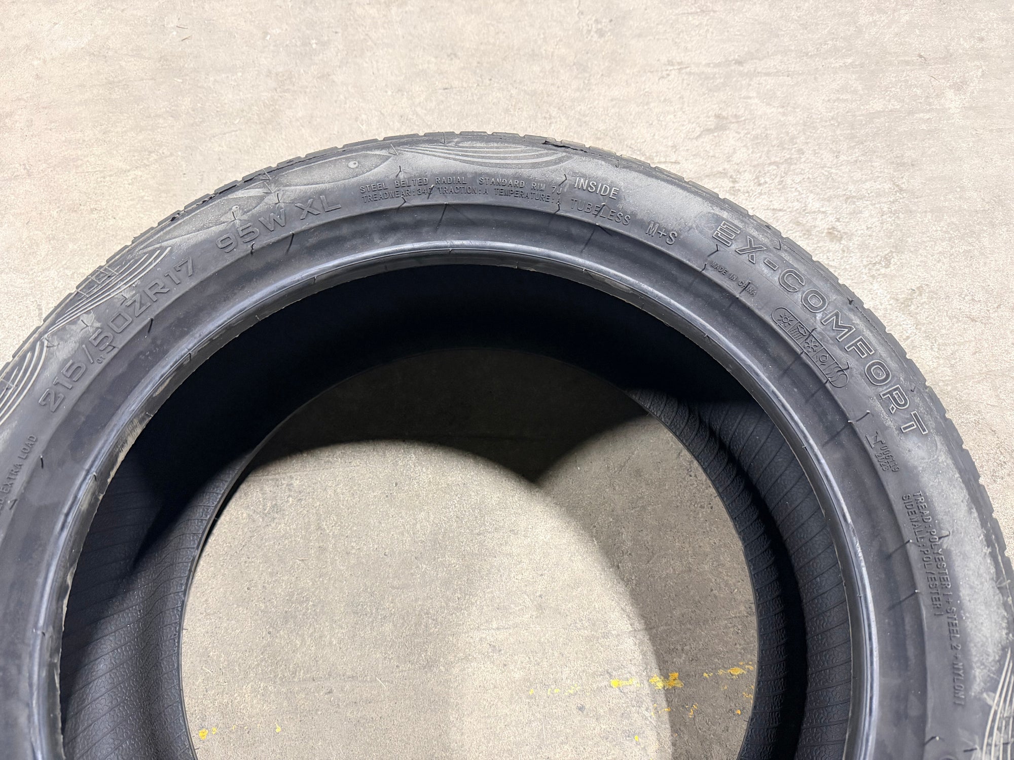 215/50zr17 xl 95w ex-comfort all season Mileking