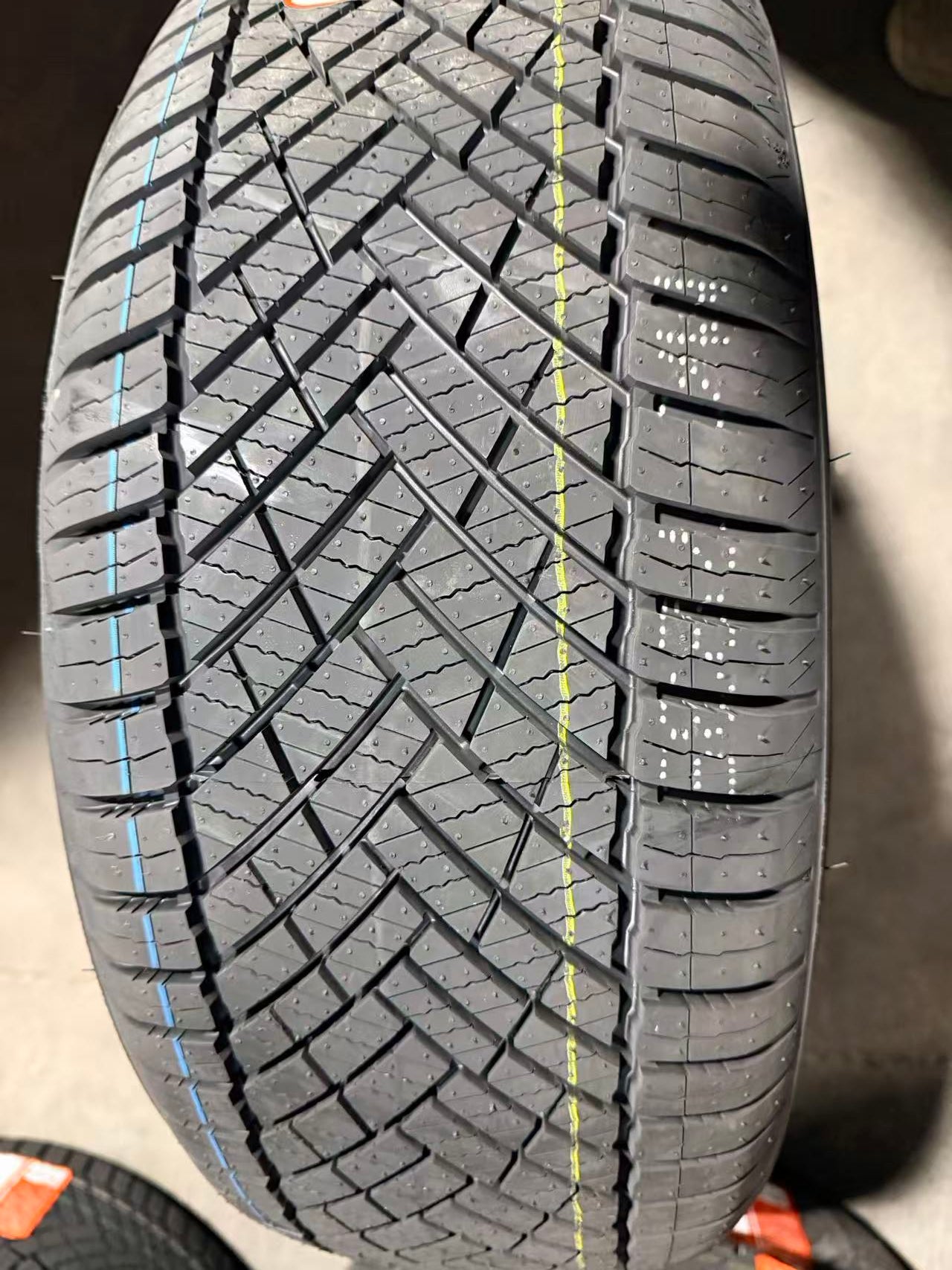 195/65r15 91h mk625 all season Mileking – UADTIRE&RIM