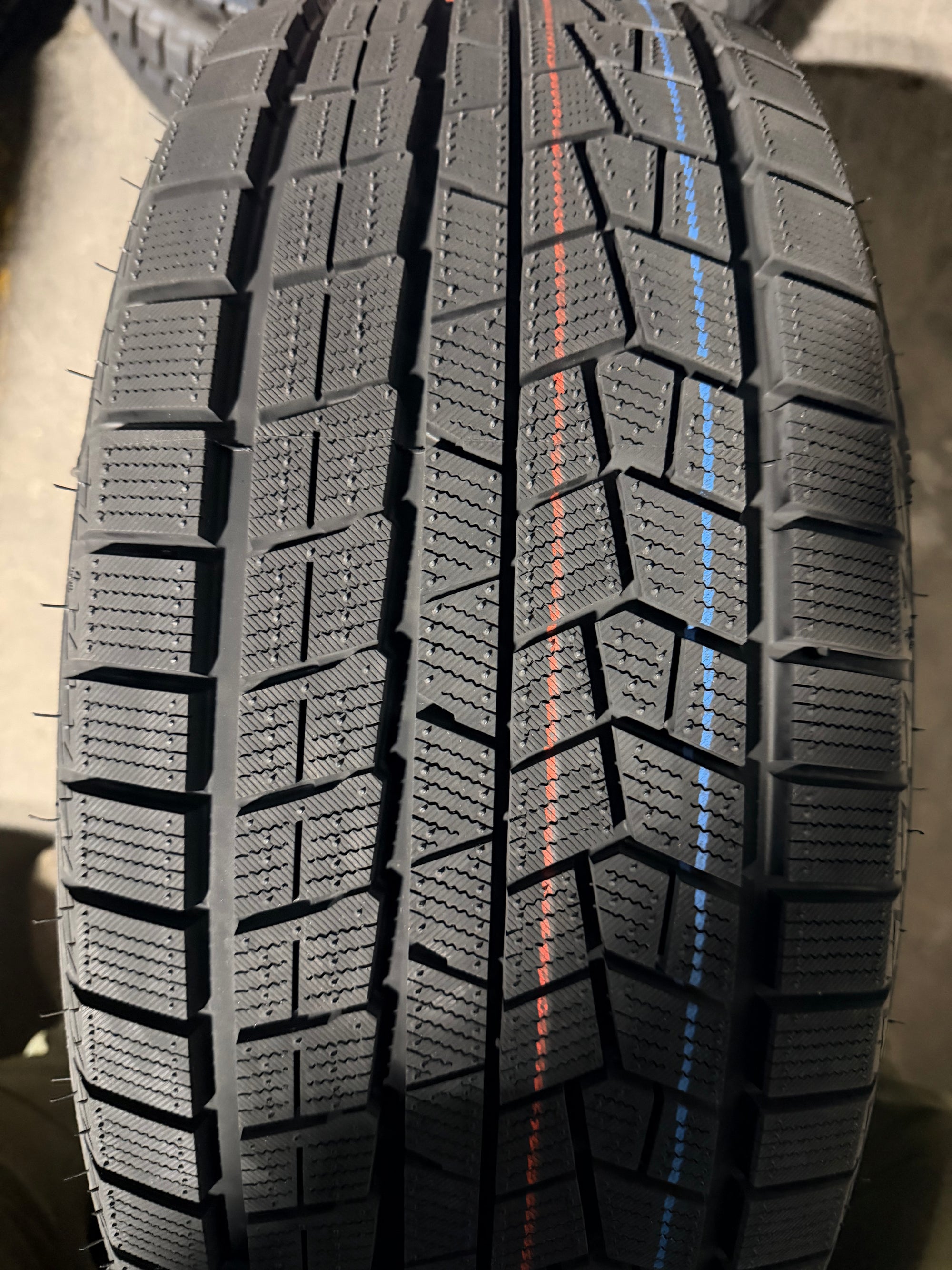 265/45r21 108h mk697 winter Mileking