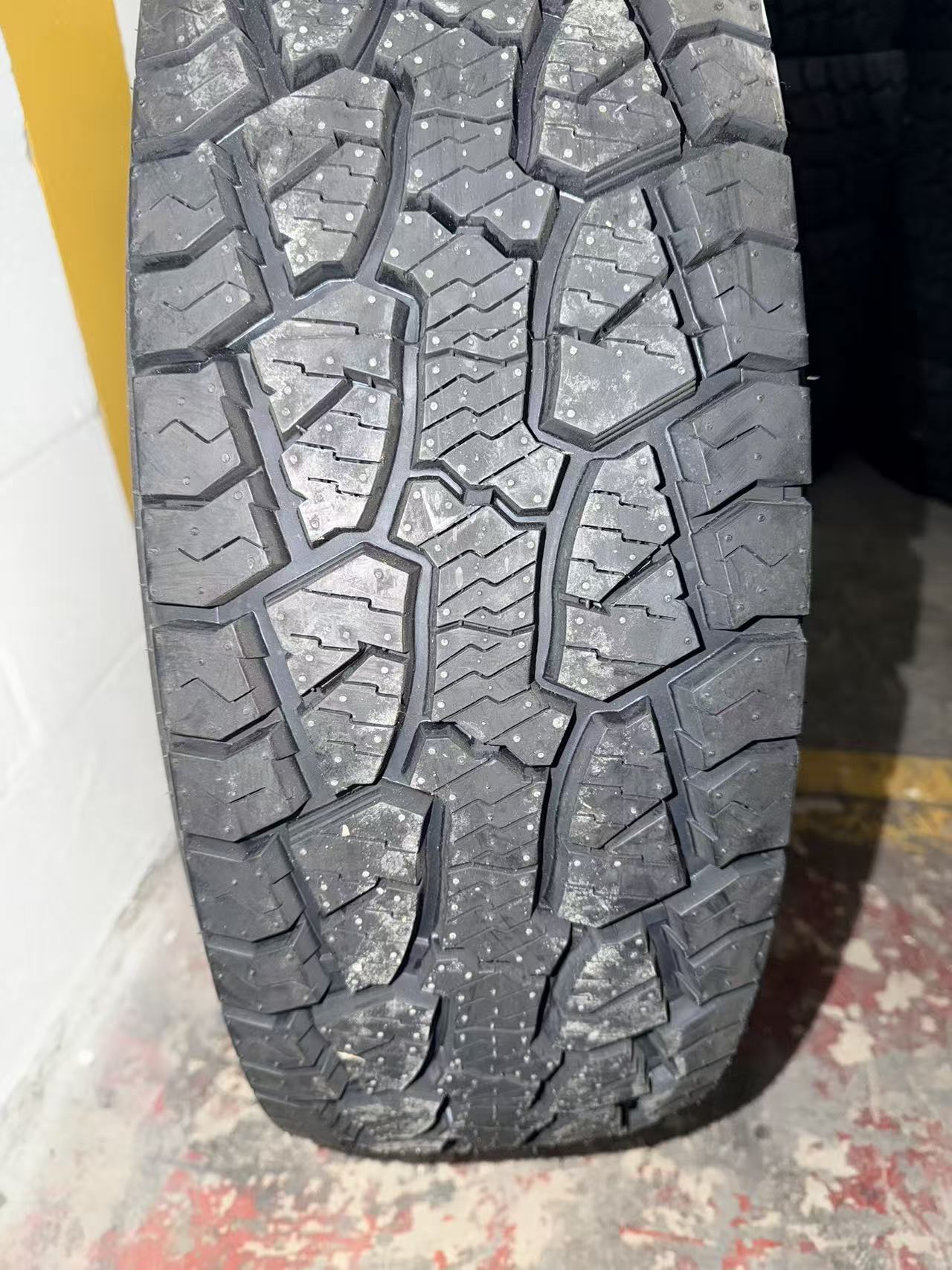 LT245/75r16 10pr 120/116q mk828 commercial cargo Mileking